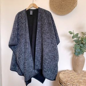 Ike Behar Reversible Fashion Wrap Cardigan Sweater